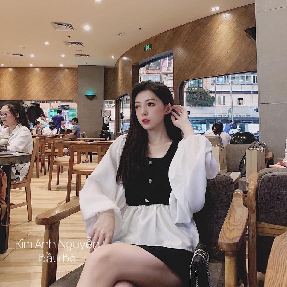 ÁO CỔ VUÔNG ĐEN TRẮNG PHỐI CÚC NGỌC | BigBuy360 - bigbuy360.vn