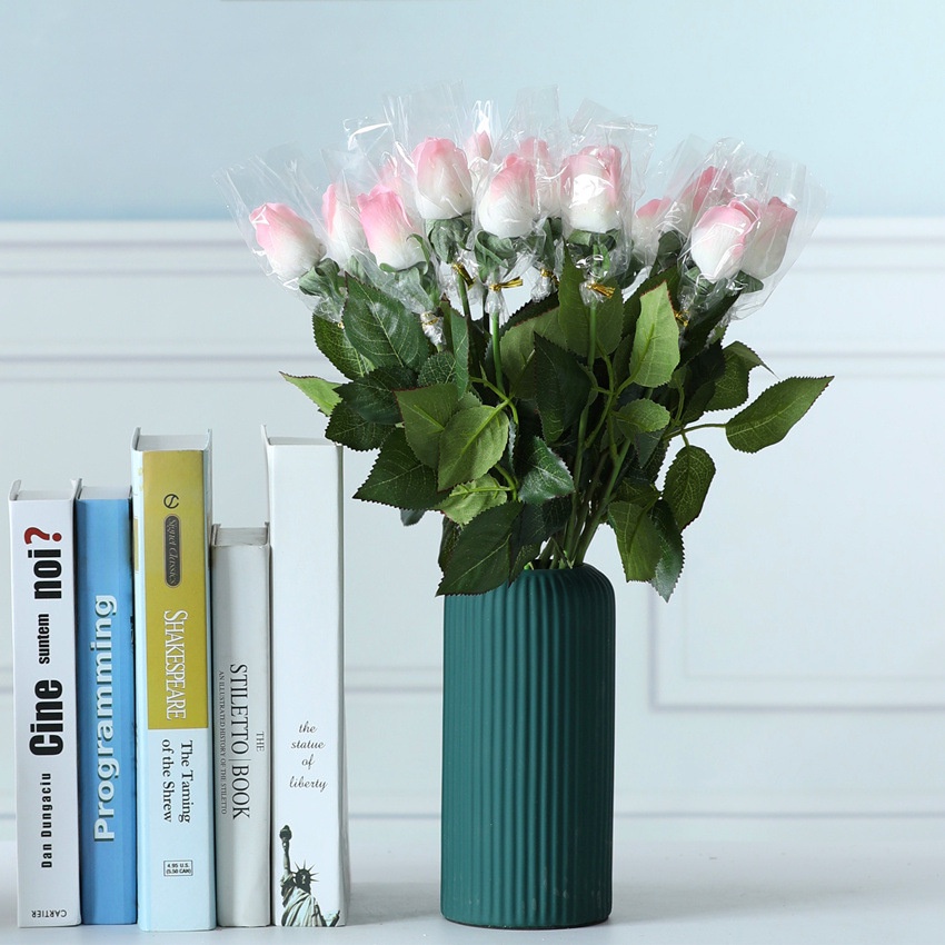 1 Nụ Hoa Hồng Nhân Tạo Bằng Lụa Cho Trang Trí Tiệc Cưới / Nhà Ở