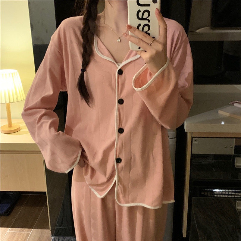 Bộ đồ ngủ dài tay dáng rộng xinh xắn dành cho nữ