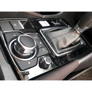 Ốp nội thất Mazda 3 Titan