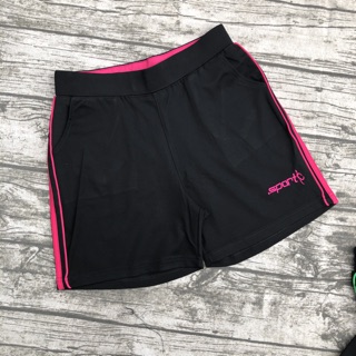 Quần short nữ thể thao