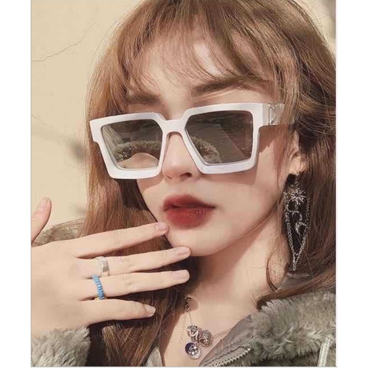 Kính Mát Thời Trang LOGO 003 Quảng Châu | BigBuy360 - bigbuy360.vn