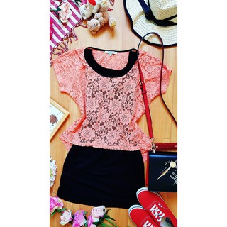 [Thanh lý] - Áo ren croptop Blue Exchange chính hãng - Đầm thun body