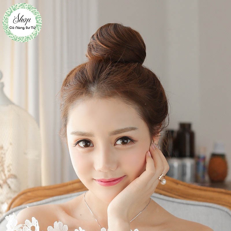 Tóc giả nữ búi củ tỏi siêu nhẹ, có dây rút tiện lợi, dễ tạo kiểu phong cách trẻ trung nữ tính năng động