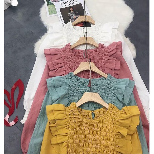 Áo nhúng tay phồng 3 màu Hồng - vàng - trắng Chất liệu : lenin Free size Mã 075 Giá #219k ——— Tít Store ——— 🏘 25G1 Ngu