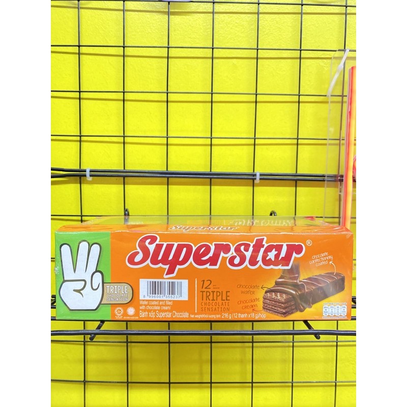 Bánh xốp phủ kem socola Superstar hộp 12 thanh