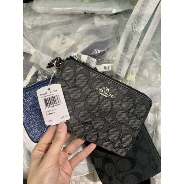 Ví coach móc tay khóa kéo da thật