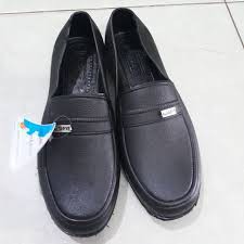 Giày nhựa nam, giày đi mưa Việt San màu đen size 39-43