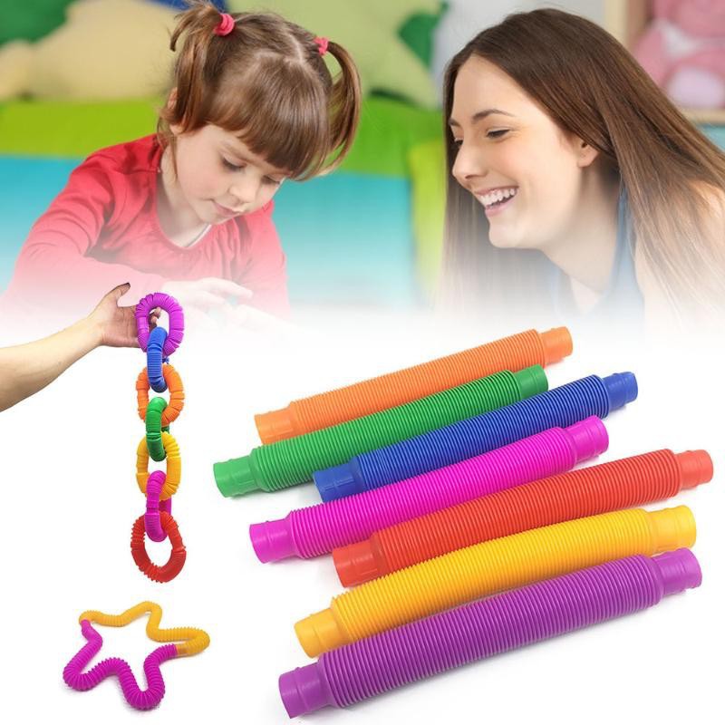Đồ chơi ống lò xo giúp giảm căng thẳng