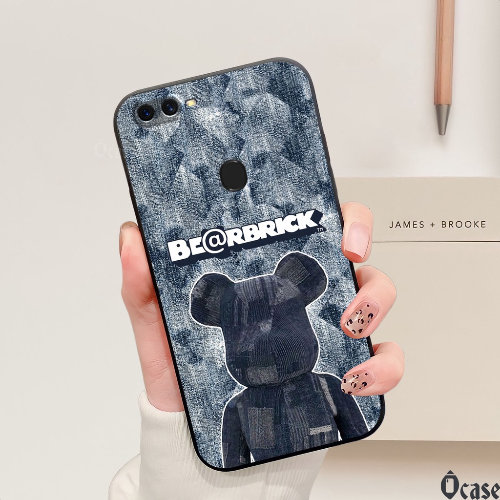 Ốp lưng Oppo A7 / A5s / A12 / A12s in gấu KAWS và bearbrick cạnh viền vuông có bảo vệ camera