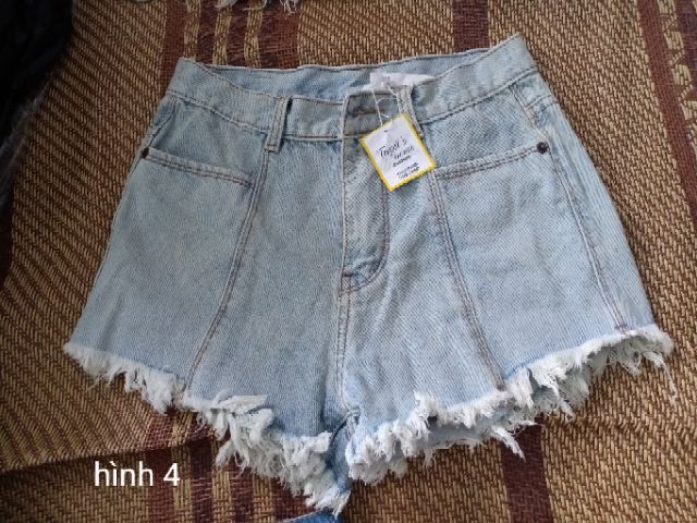 Quần short jeans xắn lai