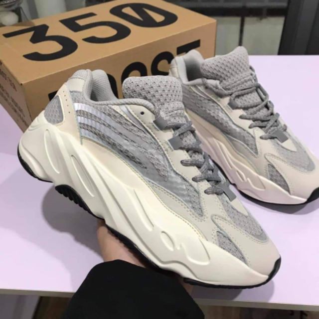 Giày Thể Thao yzy 700 static_Nhungrose