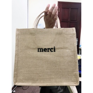 Túi Merci và túi someday đi biển