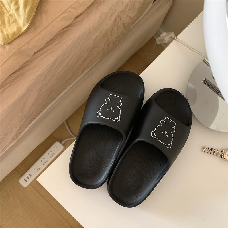 Dép bánh mì thông hơi ulzzang 4 màu hình gấu 2021 MINN SHOES (D42)