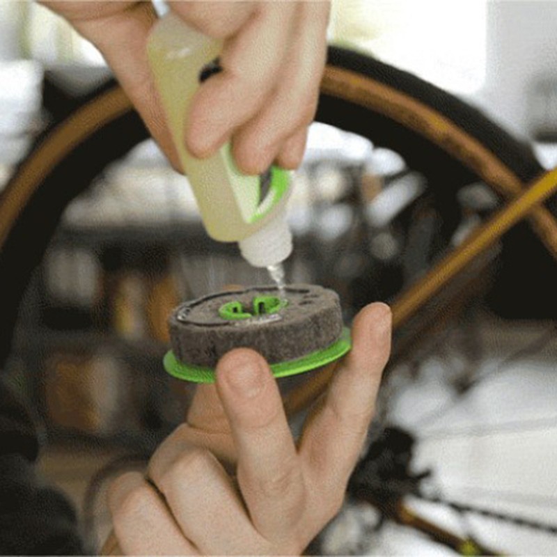 Dụng Cụ Lăn Dầu Bôi Trơn Dây Sên Xe Đạp