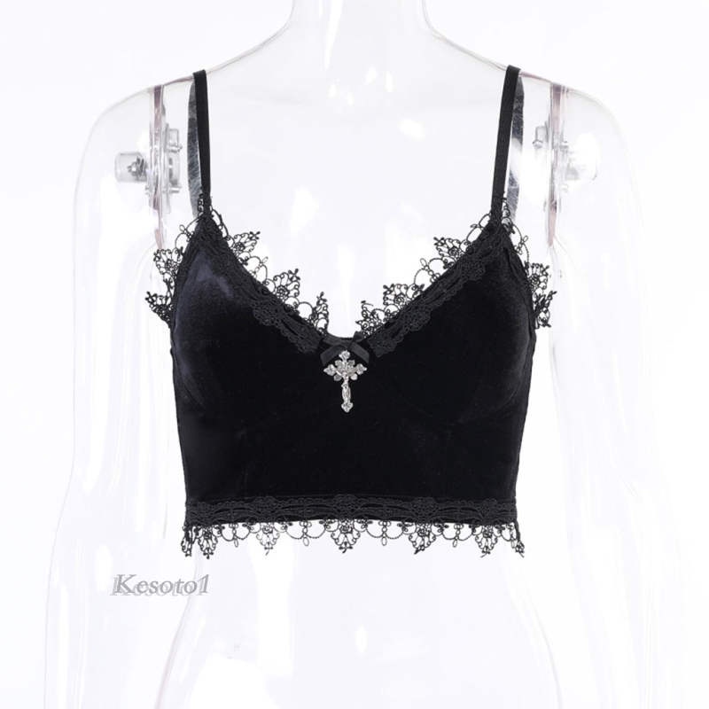 Áo Croptop phối ren hoa phong cách Gothic