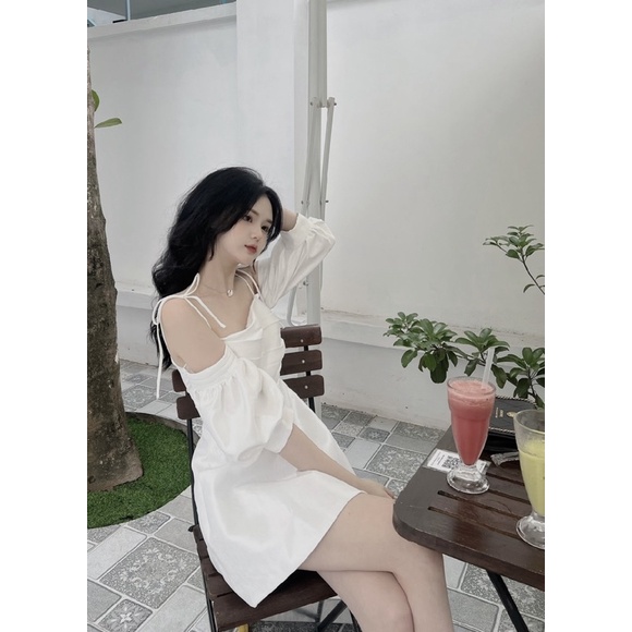 Đầm Trắng bẹt vai tay bồng