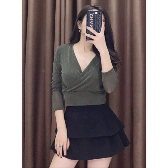 Áo nhũ vạt chéo