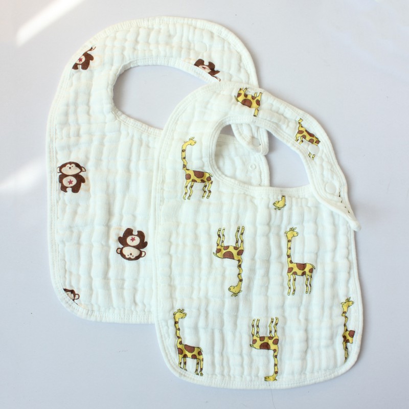 Set 2 yếm ăn cotton mềm mại in họa tiết xinh xắn dành cho các bé