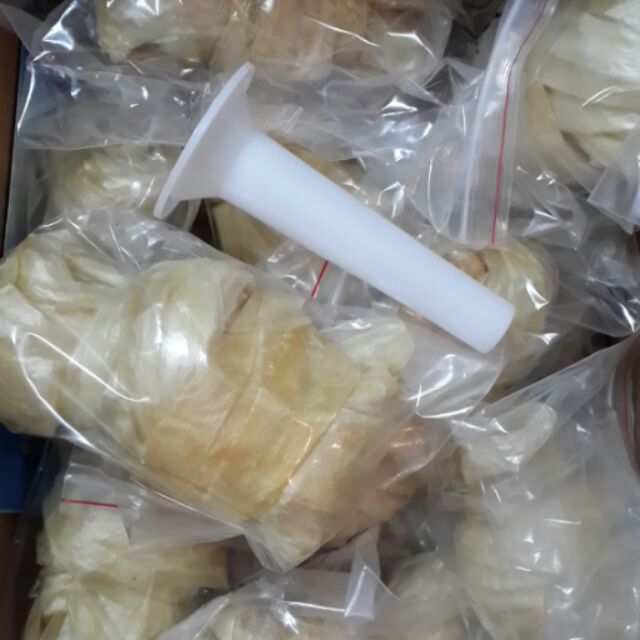 Vỏ xúc xích khô