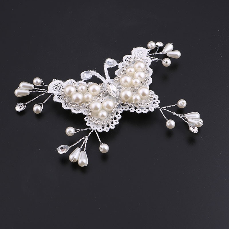 Phụ kiện tóc hình dáng chú bướm sang trọng quý phái