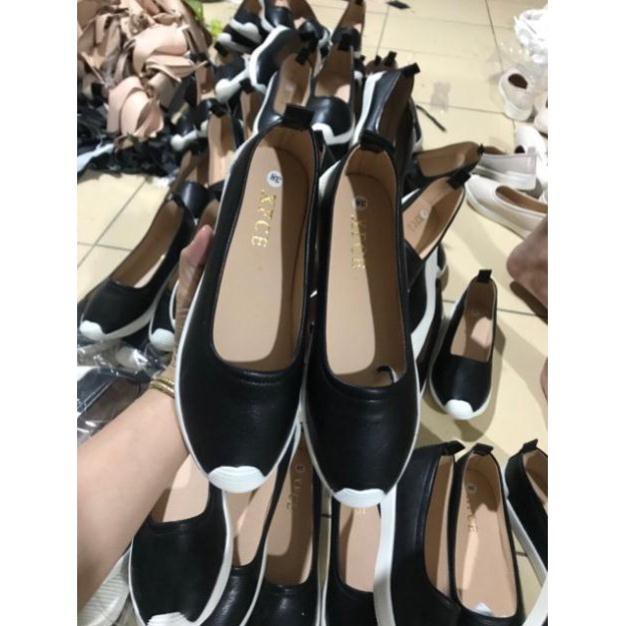 ] Giày thể thao mẫu mới | BigBuy360 - bigbuy360.vn