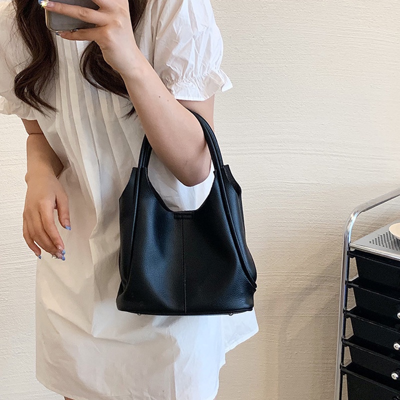 Túi đeo chéo IELGY màu trơn dễ phối đồ thời trang trẻ trung dành cho nữ