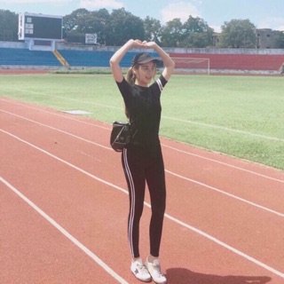 Quần legging thể thao sọc trắng