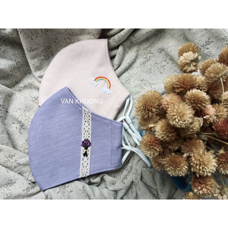 Khẩu trang vải Linen thêu tay
