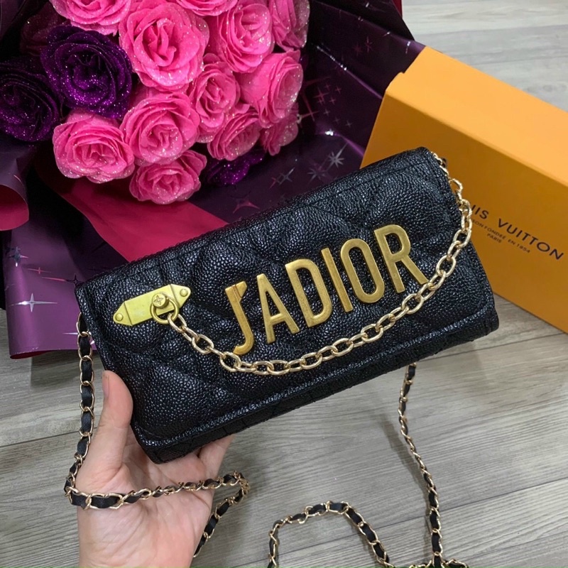 túi ví nữ siêu sang trám ô ra sần xích nối sành điệu Mã N0249