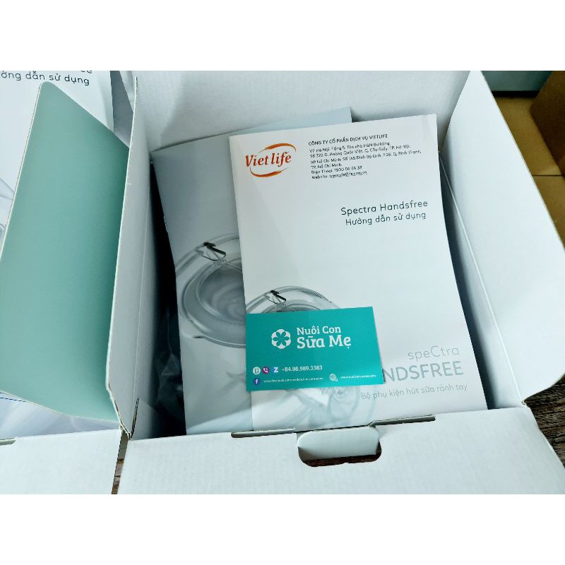 Bộ cup rảnh tay Spectra bí ẩn, hút sữa siêu gọn cho mẹ công sở bận rộn
