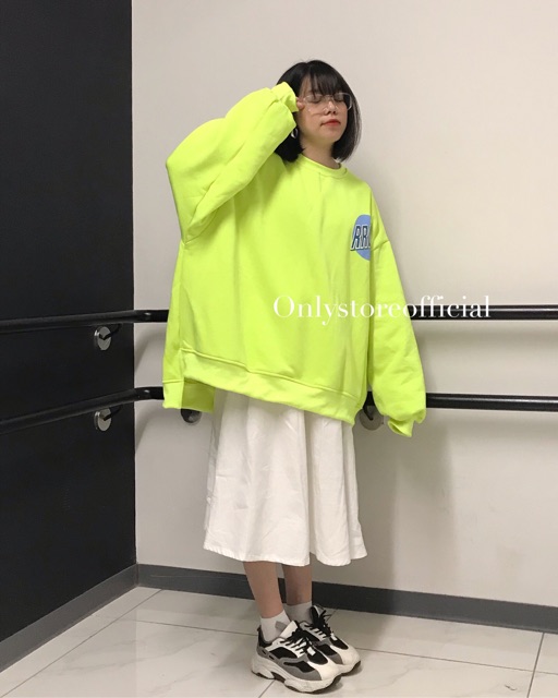 Set áo váy (áo oversize) ảnh của shop mình ạ | BigBuy360 - bigbuy360.vn
