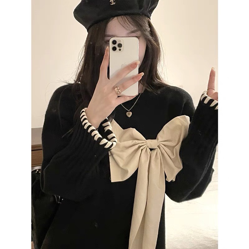 Áo len phối nơ dành cho nữ