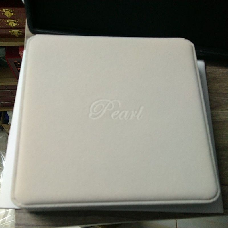 Hộp để trang sức bằng nhung cao cấp