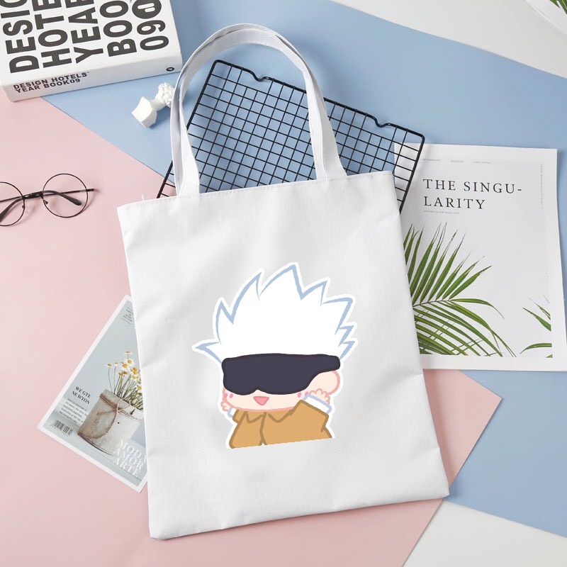 Túi tote vải đen trắng in hình JUJUTSU KAISEN VER TẬP THỂ DỤC anime chibi dễ thương