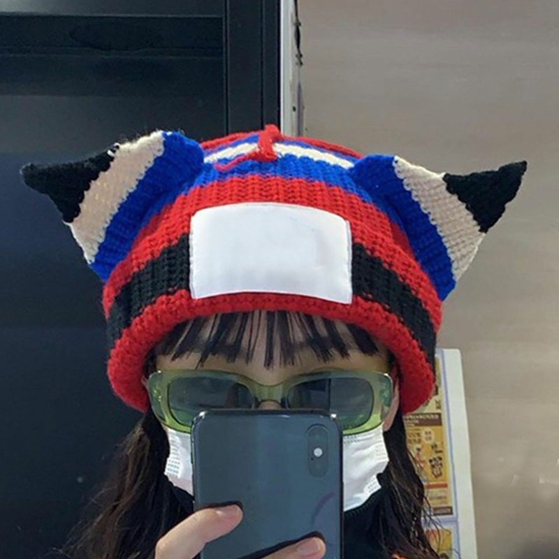 Mũ Len Beanie Kẻ Sọc Hình Heo Dễ Thương Thời Trang Năm Mới