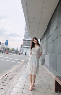 ĐẦM MIDI TAY PHỒNG XẺ TÀ