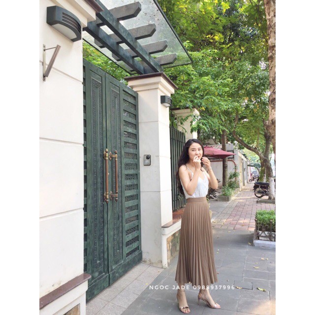 🍀 10.10 10.10 😍 🌸 🍀 9.9 Chân váy Stradivarius màu nude mẫu hot 2019(Pleated Skirt) .. Đẹp . . Đẹp . .