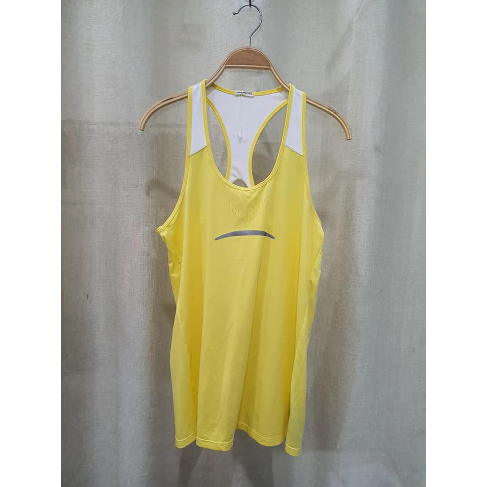 Áo thun tập tank top oysho mặc ngoài bra