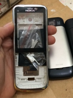 Vỏ nokia C5 có xương xịn
