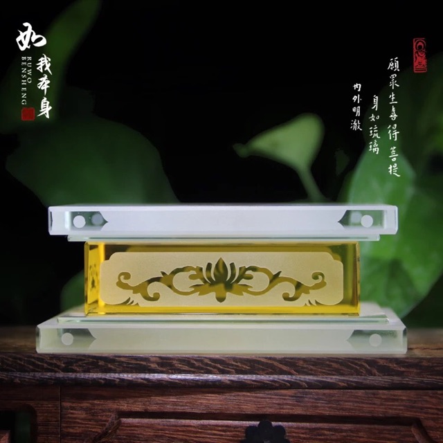 Đế pha lê để tượng có đèn led (nhiều màu)