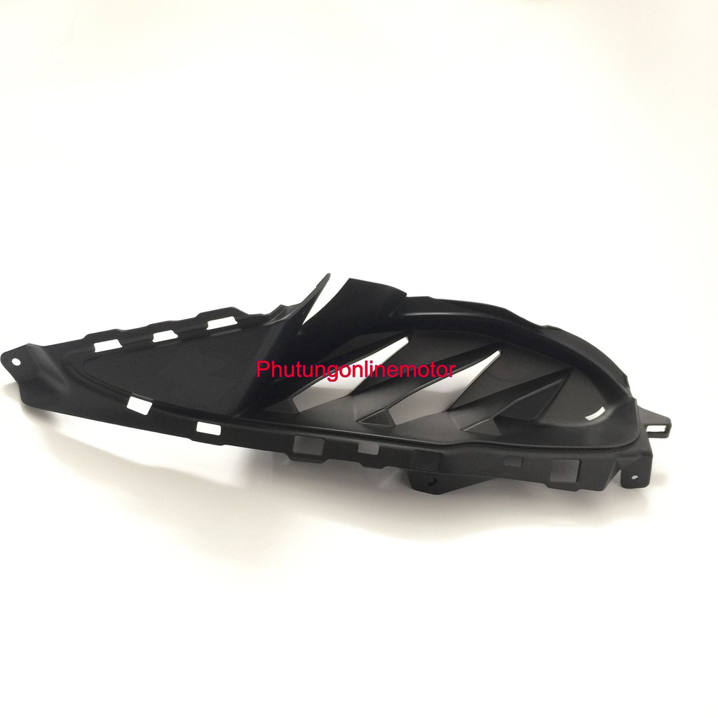 Ốp thoát nhiệt động cơ trái - Gsx R150-Phụ tùng chính hãng