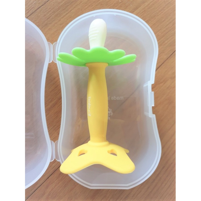 Gặm nướu silicon hình bông hoa baby&I Hàn Quốc có hộp đựng tiện lợi