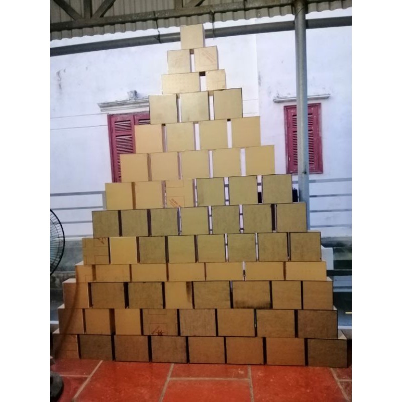 Hồ show mica guppy và benta siêu trong chất liệu acrylic