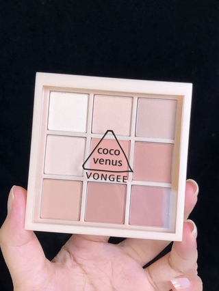 [Hàng mới về] Bảng phấn mắt mini VONGEE kết hợp màu lì và ánh nhũ ngọc trai chống thấm nước