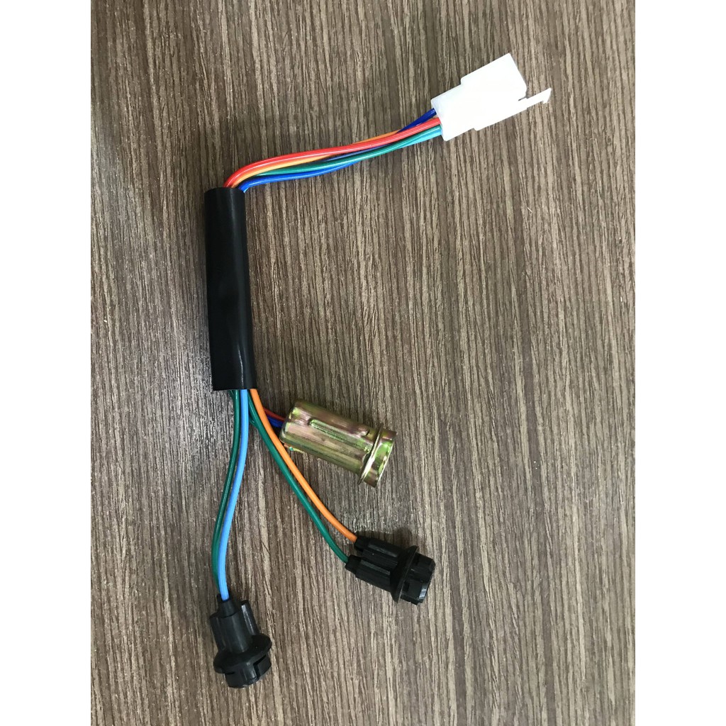 Đuôi đèn sau wave alpha