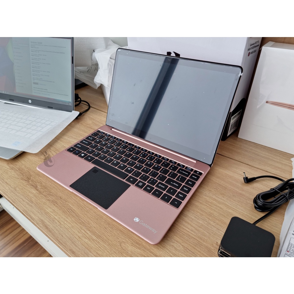Laptop Gateway 14.1” Notebook ( 2021) | i5-1135G7 | RAM 16 GB | SSD 512GB Nvme | 14.1” FullHD IPS,  Nhập khẩu US New