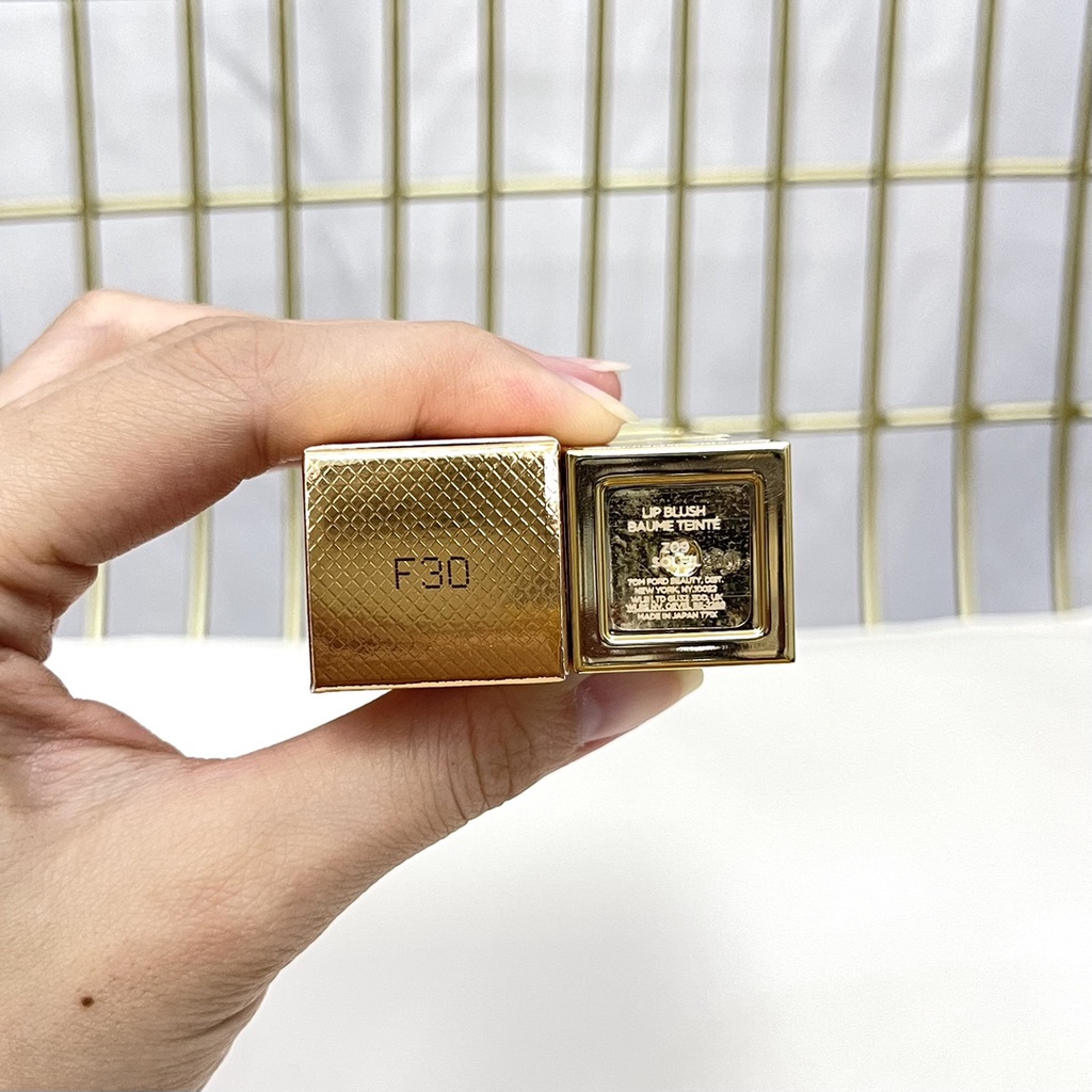 Son Dưỡng Môi Tom Ford Có Thể Thay Đổi Màu Sắc 3g