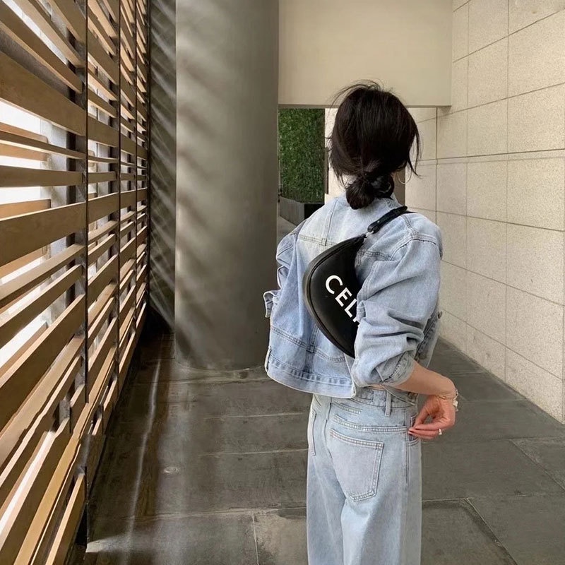 Túi đeo vai in họa tiết chữ thời trang cho nữ