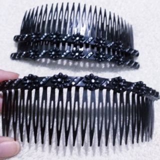 Combo 2 cái Lược cài tóc hoa mai đính hạt (12cm)
